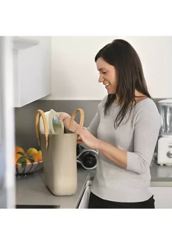 Guzzini Kitchen Active Design small airtight container 975cc, sage green